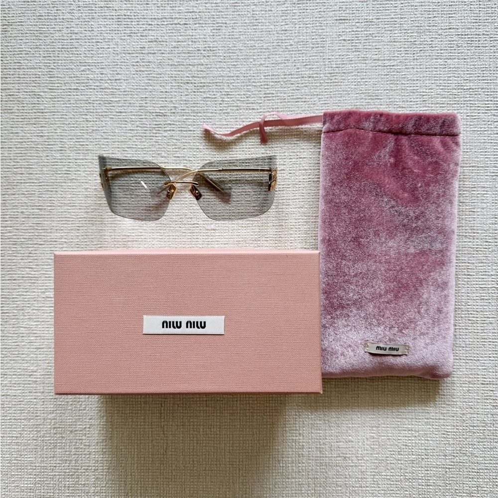 Miu Miu Runway sunglasses
